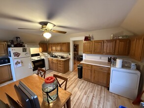 19 Platt St, Unit 19B in Winooski, VT - Building Photo - Building Photo