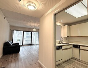 3101 Boardwalk in Atlantic City, NJ - Building Photo - Building Photo