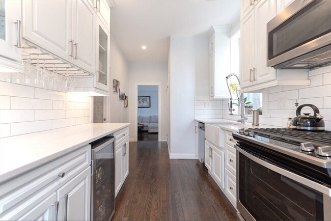 property at 293-295-295 Commonwealth Ave