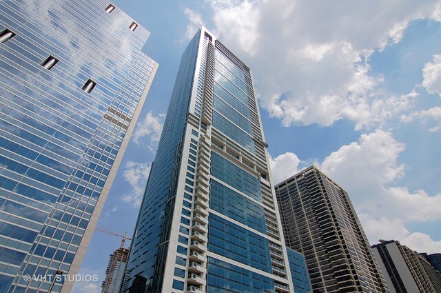 property at 340 E Randolph St