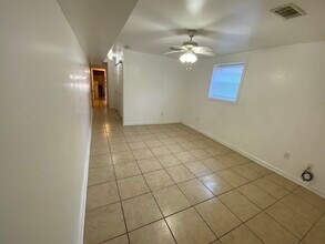 2325 Ursulines Ave in New Orleans, LA - Building Photo - Building Photo