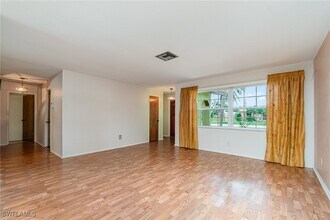 2324 Jasper Ave in Ft. Myers, FL - Building Photo - Building Photo