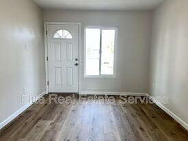 3313 Clairemont Mesa Blvd in San Diego, CA - Building Photo