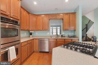 8907 Samuel Joy Way in Ellicott City, MD - Building Photo - Building Photo