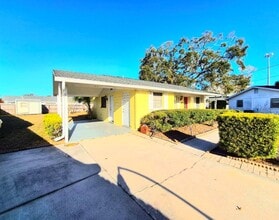 4604 Ashmore Pl in Tampa, FL - Building Photo - Building Photo