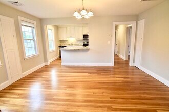 98 Dean St in Norwood, MA - Building Photo - Building Photo