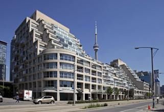 King's Landing in Toronto, ON - Building Photo - Building Photo