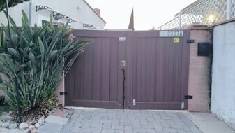 2307 Canehill Ave, Unit Unit A in Long Beach, CA - Building Photo