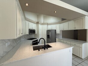 19 Goldeneye Ct in Chico, CA - Building Photo - Building Photo