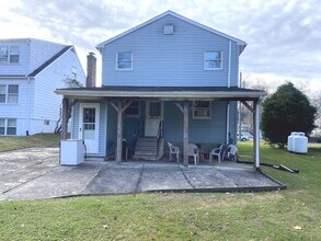 60 Cumberland Dr in Bridgeport, CT - Building Photo - Building Photo