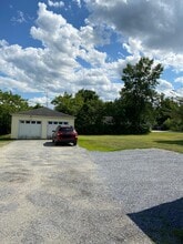 12 Monkton Rd, Unit 12 in Vergennes, VT - Foto de edificio - Building Photo