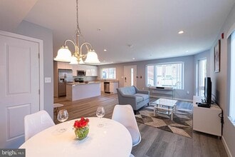 808 W Norris St in Philadelphia, PA - Building Photo - Building Photo