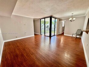 3610 SW 114th Ave in Miami, FL - Building Photo - Building Photo