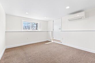 2 Deane Ave in Winthrop, MA - Building Photo - Building Photo