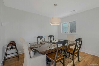 3 Old Town Ln in Halesite, NY - Building Photo - Building Photo