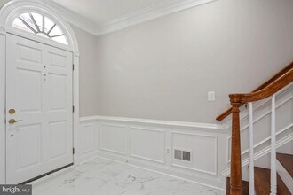 27 Alexander St in Alexandria, VA - Building Photo - Building Photo
