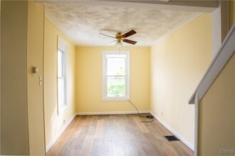 122 S Bellinger St in Herkimer, NY - Building Photo - Building Photo
