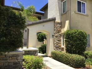 26466 Arboretum Way in Murrieta, CA - Building Photo - Building Photo