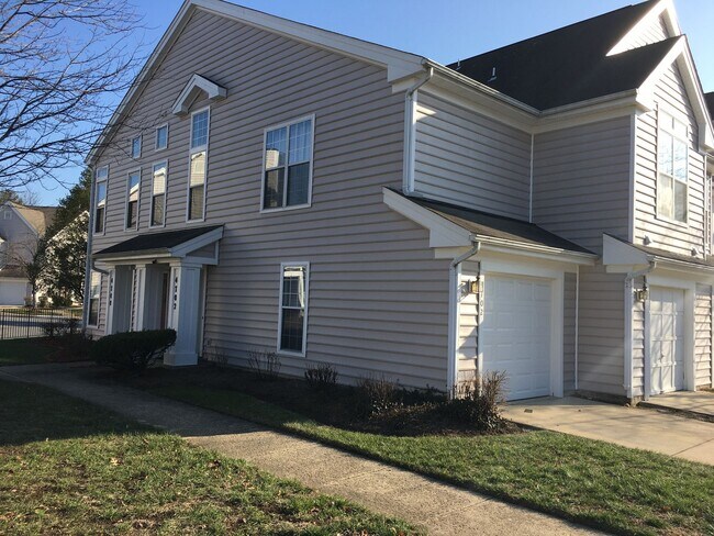 4702 King John Way in Upper Marlboro, MD - Building Photo - Building Photo