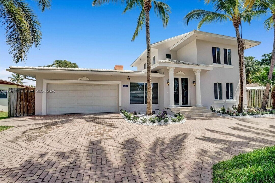 3421 Dover Rd in Pompano Beach, FL - Building Photo