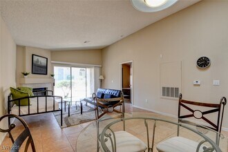 7821 Gable Ln in Las Vegas, NV - Building Photo - Building Photo