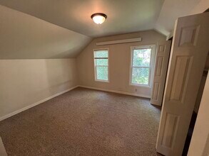 310 Ash St, Unit 310.5 in Lisbon, ND - Building Photo - Building Photo