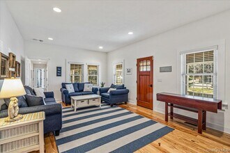 60 Lilac Rd in Westhampton Beach, NY - Building Photo - Building Photo