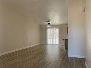 3520 Sea Grass Dr in North Las Vegas, NV - Building Photo - Building Photo