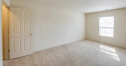 The Meadows of Reisterstown II in Reisterstown, MD - Building Photo - Building Photo