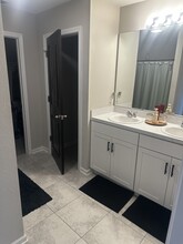 2934 Sheer Bliss Way in Orange Park, FL - Foto de edificio - Building Photo