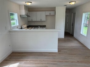 6505 NE 7th St in Okeechobee, FL - Building Photo - Building Photo