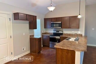 8943 Smith Ranch Dr in Southaven, MS - Foto de edificio - Building Photo