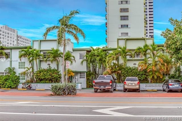 1346 Alton Rd-Unit -B4 in Miami Beach, FL - Building Photo