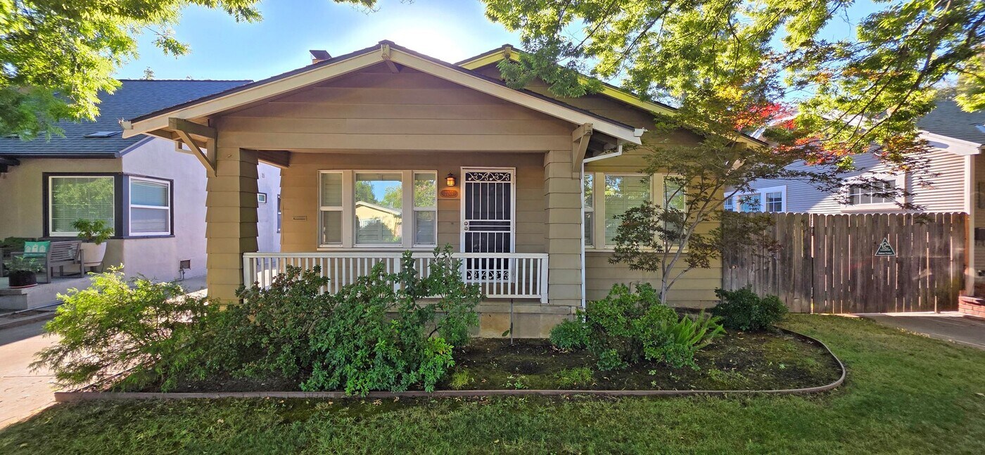 2201 Gerber Ave in Sacramento, CA - Building Photo