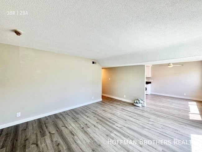 property at 12238 Manor Dr