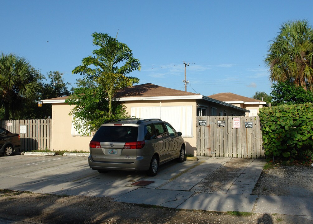 1905 SE 1st Ave in Fort Lauderdale, FL - Building Photo