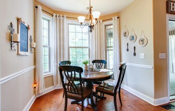 1093 Secretariat Dr in Mount Juliet, TN - Building Photo - Building Photo