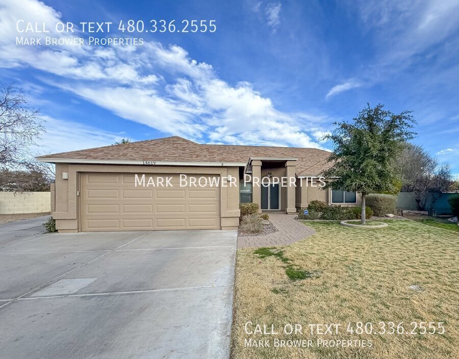 14619 N 40th Way in Phoenix, AZ - Building Photo