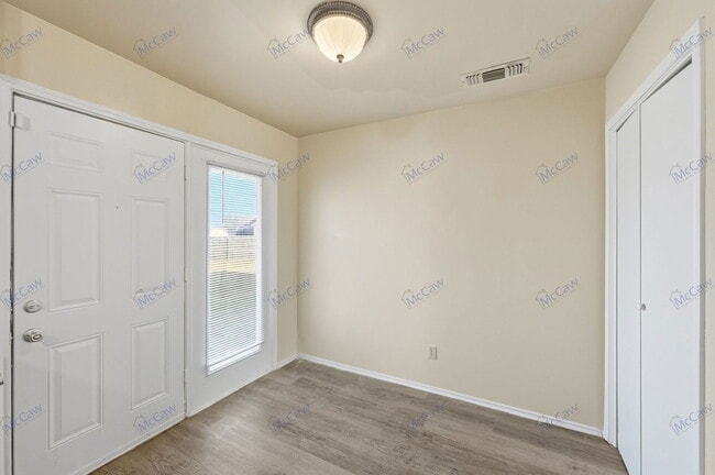 911 Wellridge Dr in Arlington, TX - Building Photo - Building Photo