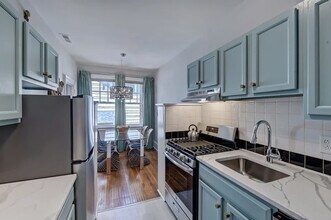 518 Lamar Ave in Charlotte, NC - Foto de edificio - Building Photo