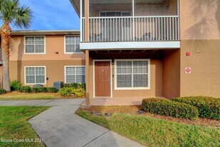 1841 Long Iron Dr, Unit 807 in Rockledge, FL - Building Photo