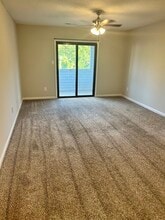 4005 McIntosh St, Unit 4005-J in Greensboro, NC - Building Photo - Building Photo