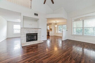10508 Dunham Forest Rd in Austin, TX - Building Photo - Building Photo