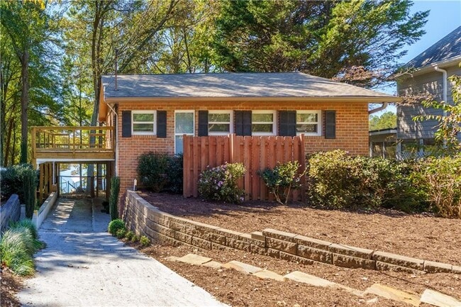 property at 5580 Williams Shores Dr