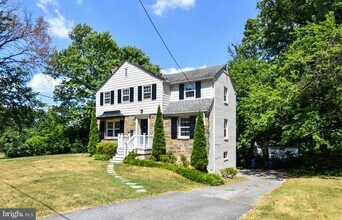 6123 Wynnwood Rd in Bethesda, MD - Building Photo - Building Photo