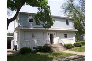 1411 Bluff St in Peru, IL - Building Photo