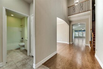 660 Hobie Point Dr in The Colony, TX - Foto de edificio - Building Photo