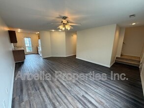 1309 Kensington Place in Gray, TN - Building Photo - Building Photo