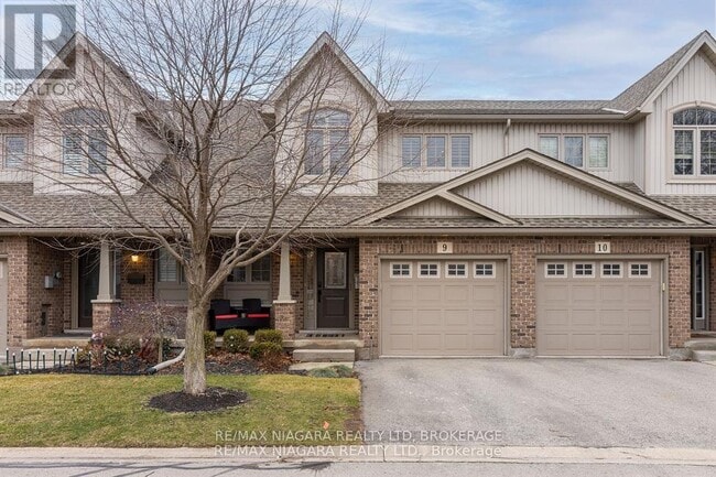 property at 7-7 Gibson Pl