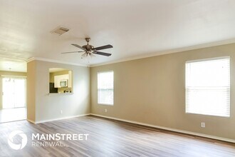 5211 Spring Arrow in San Antonio, TX - Building Photo - Building Photo